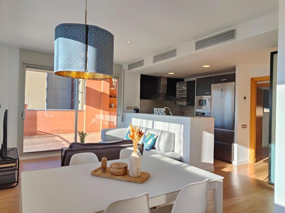 Large Terrace Luxury Apartment Sant Adria de Besos Exterior photo