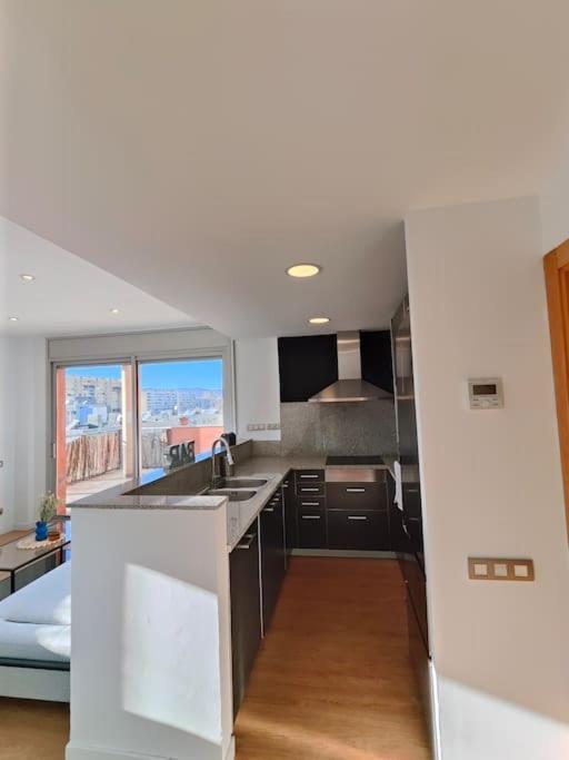 Large Terrace Luxury Apartment Sant Adria de Besos Exterior photo